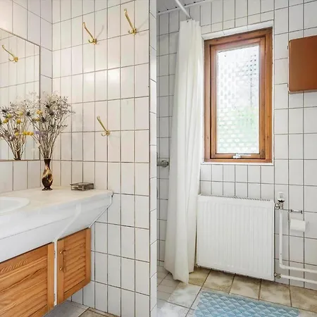 4044-borre-klintholm-havnevej-40 Nyaraló *